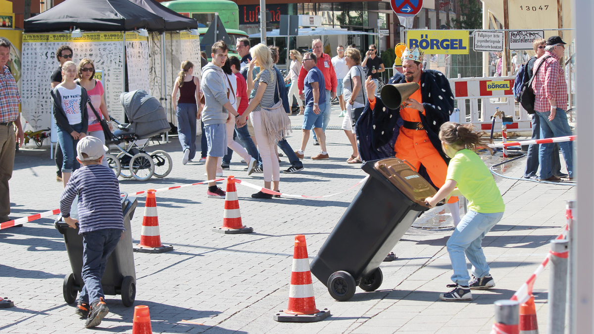 X-und-Y-Design-Abfall-Wirtschaftsbetriebe-Muenster-Manni-Mehrwert-Manni-Mehrwert-Hafenfest X und Y Design Abfall Wirtschaftsbetriebe Muenster Manni Mehrwert