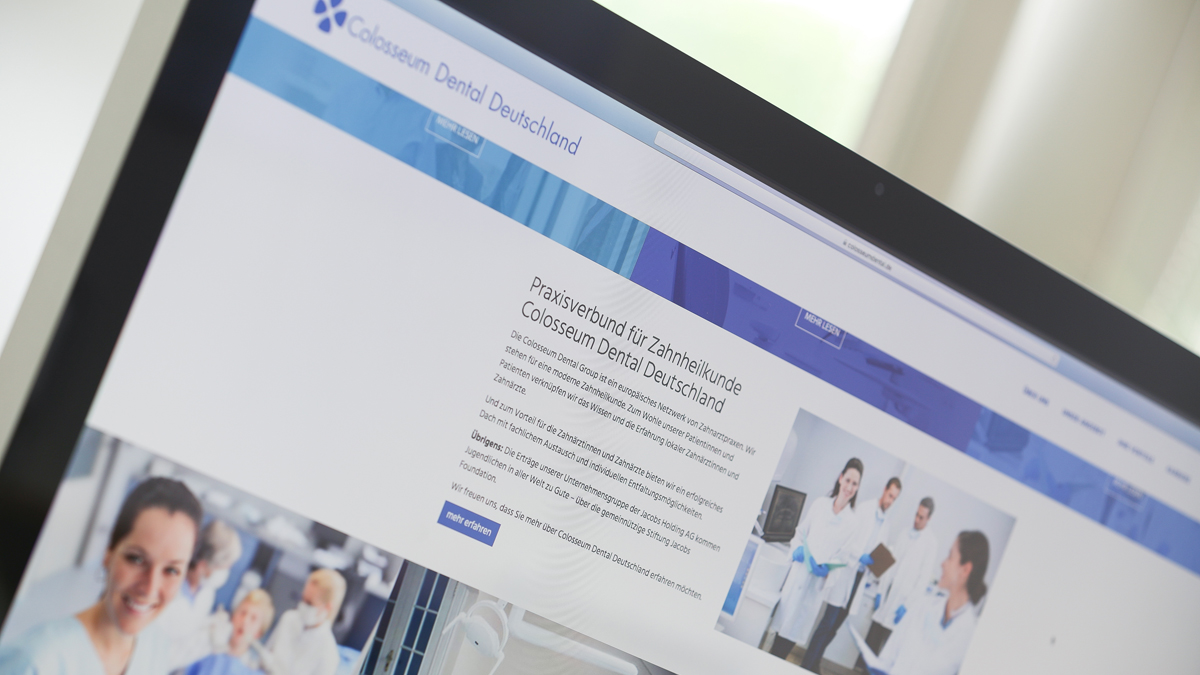 X-und-Y-Design-Colusseum-Dental-Deutschland-3187 X und Y Design Colusseum Dental Deutschland