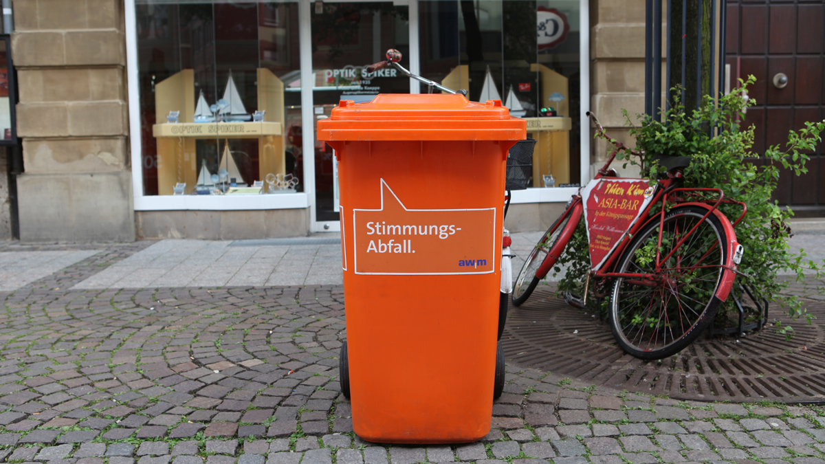 X-und-Y-Design-und-Kommunikation-Abfall-Wirtschaftsbetriebe-Muenster-Eventtonnen-3225 X und Y Design und Kommunikation Abfall Wirtschaftsbetriebe Muenster Eventtonnen