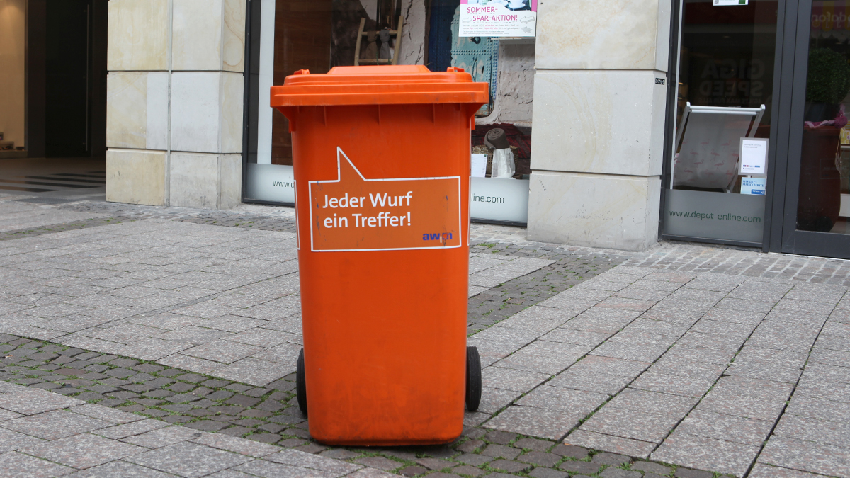 X-und-Y-Design-und-Kommunikation-Abfall-Wirtschaftsbetriebe-Muenster-Eventtonnen-3243 X und Y Design und Kommunikation Abfall Wirtschaftsbetriebe Muenster Eventtonnen