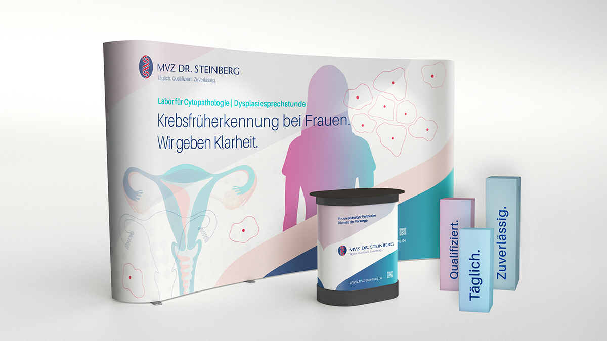X-und-Y-Design-MVZ-Dr-Steinberg_Messestand.jpg X und Y Design MVZ Dr. Steinberg Messestand